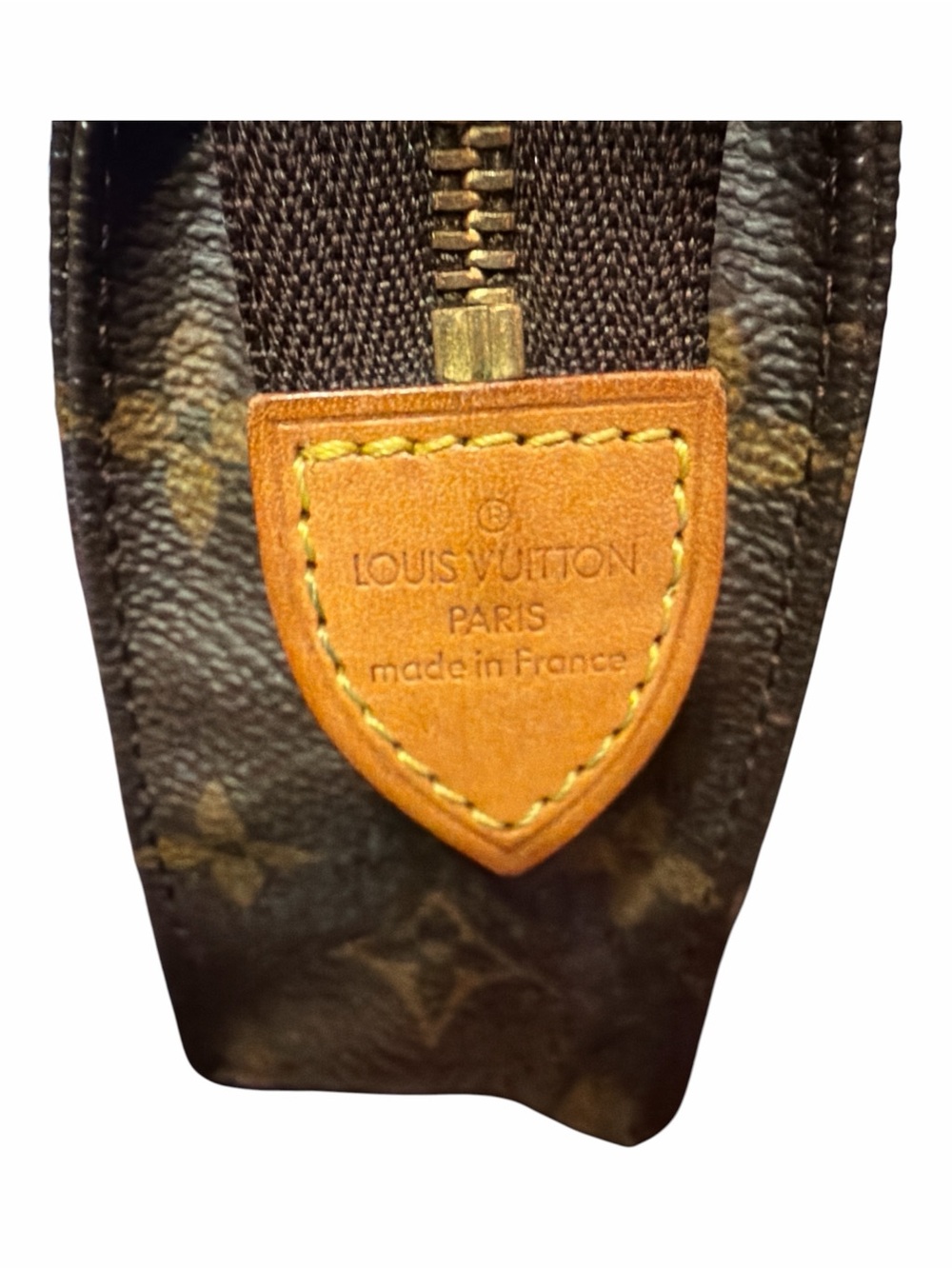 🦬 LUXURY SHARE SHOW GIVEAWAY 🦬 Vintage LV Pouch - Picture 2 of 2